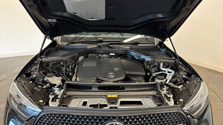 Mercedes-Benz GLC 300d 4Matic AMG Line Premium + 5dr 9G-Tronic Diesel Estate